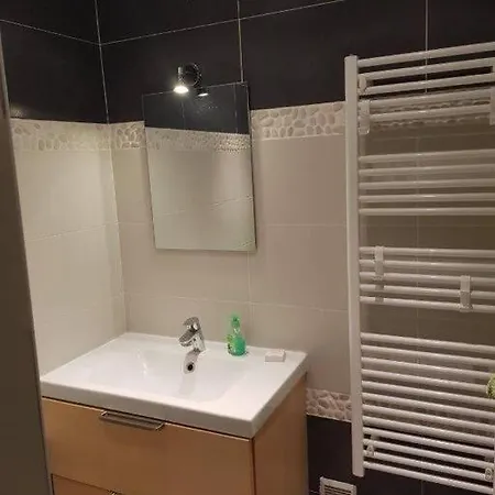 Tres Lumineux Apartment *